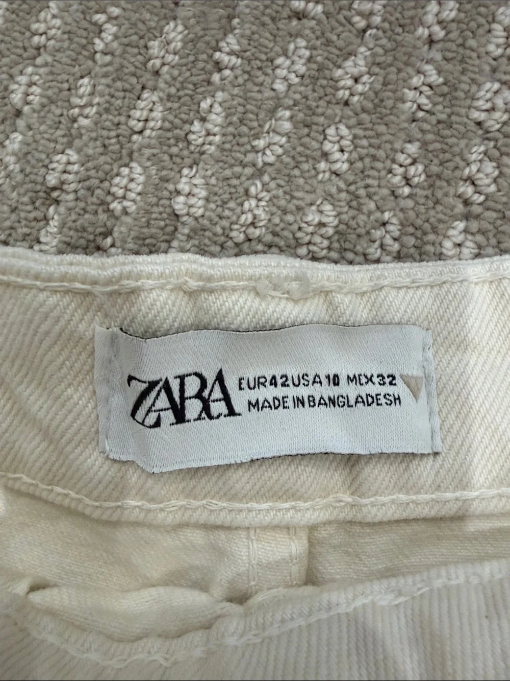 Zara Off-White Denim Shorts